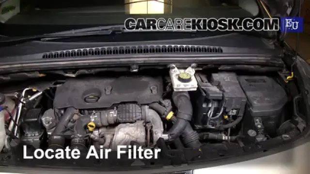 2011 Peugeot 3008 HDi Sport 1.6L 4 Cyl. Turbo Diesel Filtre à air (moteur) Changement